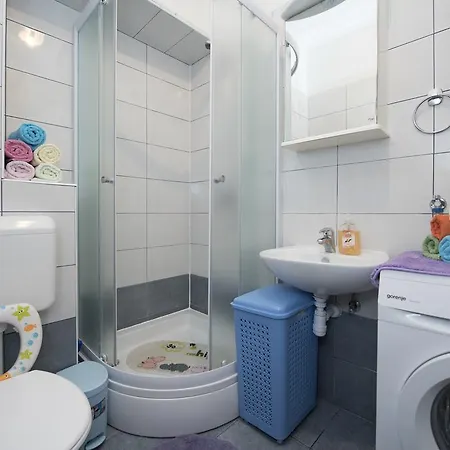 Apartment Dragica
