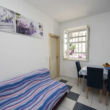 Dragica Apartment *